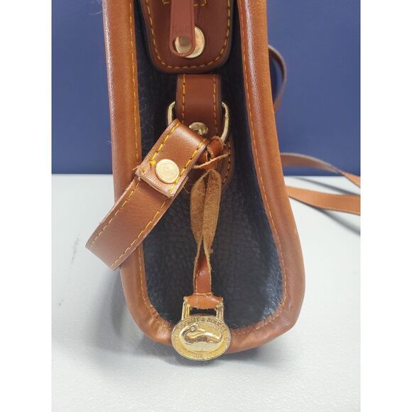 Vintage Dooney & Bourke Crossbody Purse/Bag Womens Navy Brown Pebble Leather - Picture 7 of 16